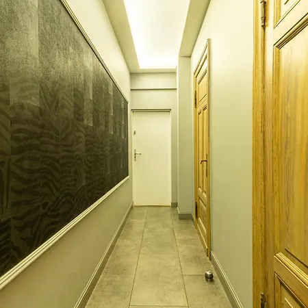 Africana By Grand דירה