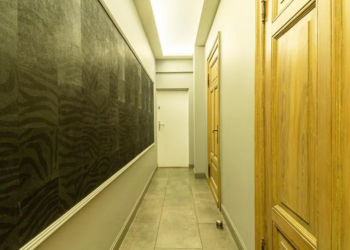 Africana By Grand Lejlighed